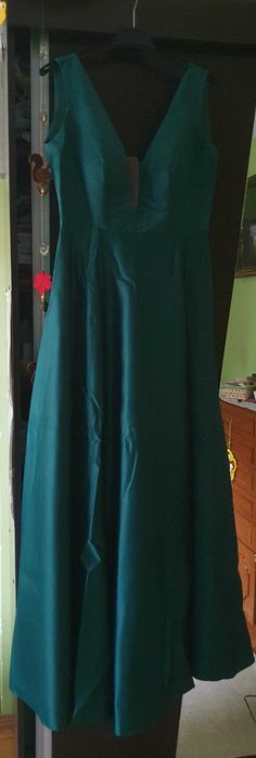 Rochie verde smarald de ocazii