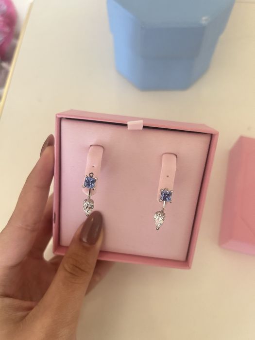 Swarovski обеци чисто нови