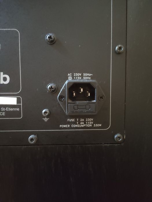 Focal JM Lab SW 33 A