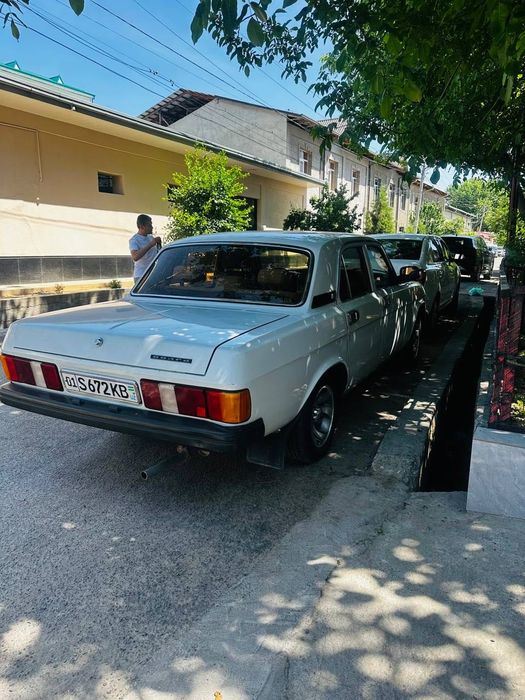 Gaz volga 3129 Sotiladi