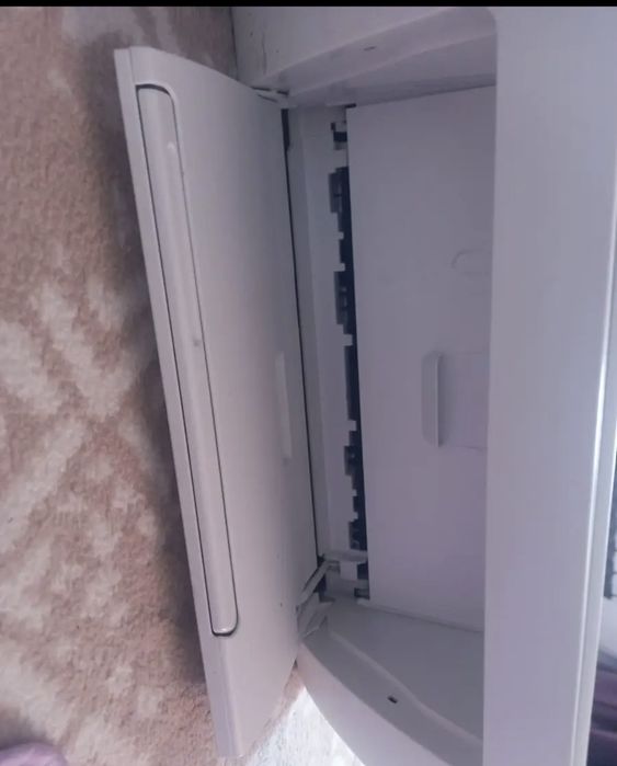 Принтер DeskJet2320