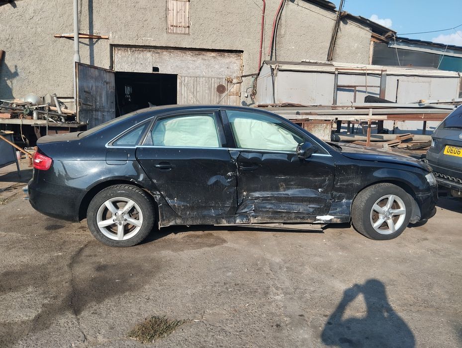 Dezmembrari Audi A4 B8 (8K) (2007-2015) 2.0 TDI Motorina