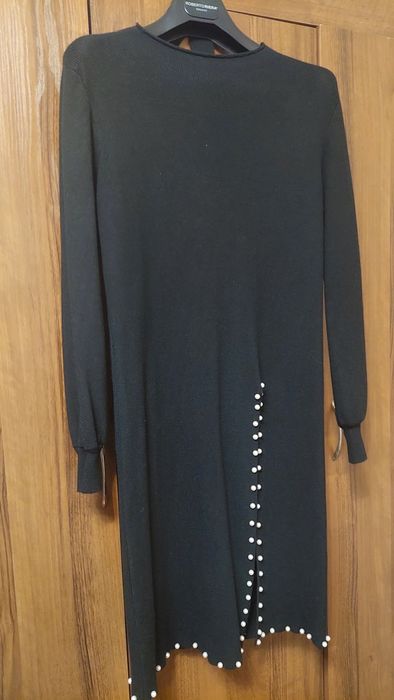 Нарядные платья и костюмы