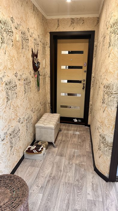 Продам 2 комнатная квартира