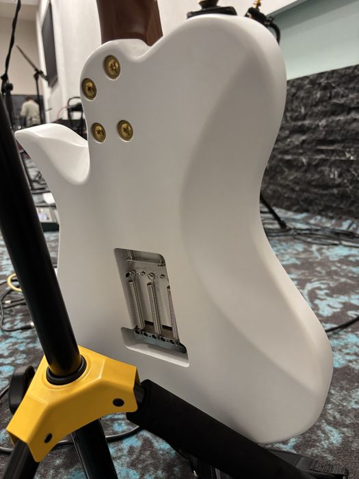 Chitara electrica Vola KJM