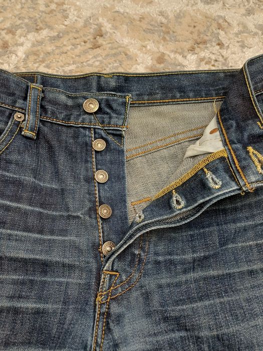 Oригинальные джинсы Levi's 501
