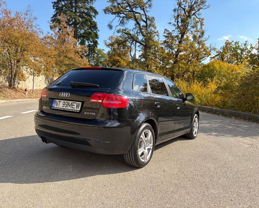 AUDI A3 Sportback 2010 — imagine 2