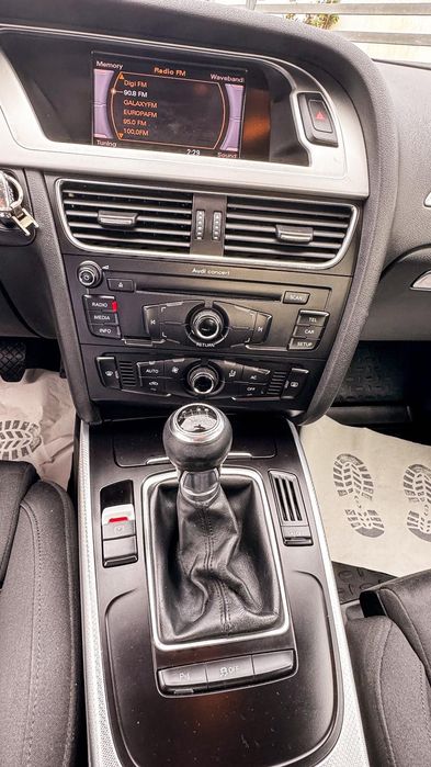 Vand audi a4 b8 2011 170 CP