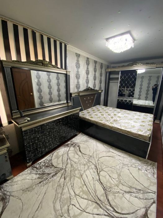 Азиз Базар Срочно Продаётся 2х комнатная 2 этаж 55000 у.е торг имеется