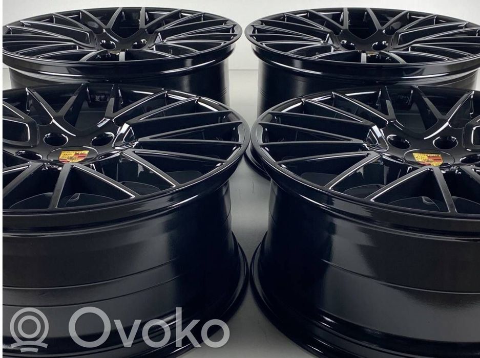 Jante Porsche R21 Panamera porsche cayenne negru lucios Roti porsche 21 in doua latimi Model Spyder
