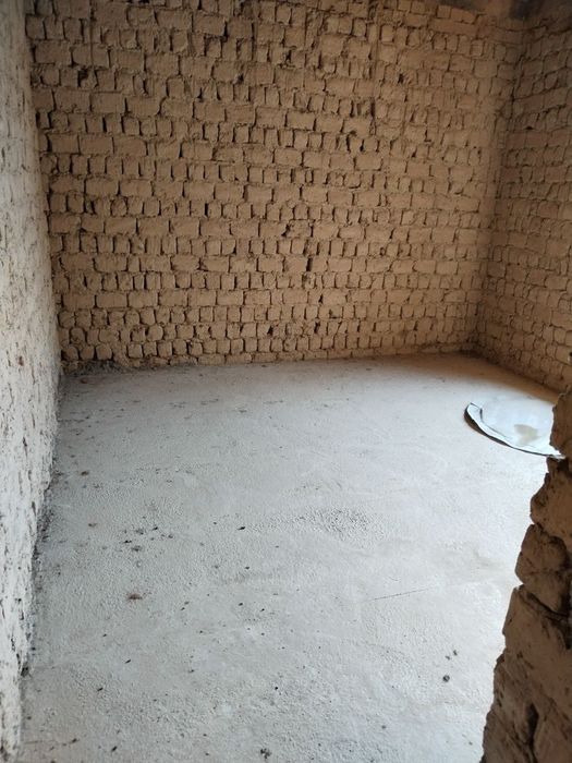 Каробка сотилади срочна