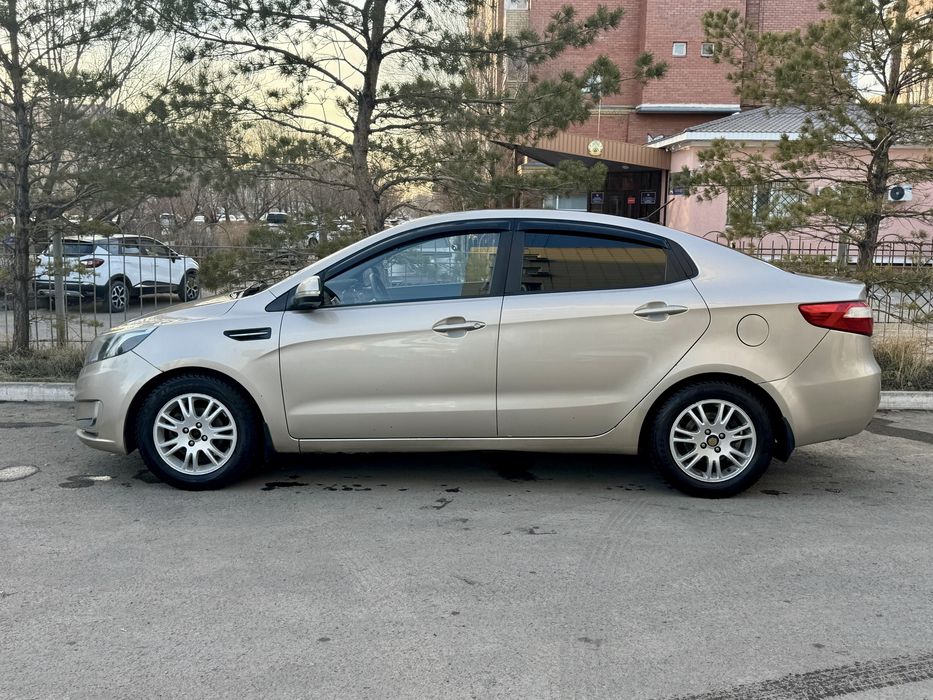 Киа Рио в родном окрасе!