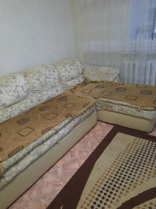 Продам диван в хорошем состоянии