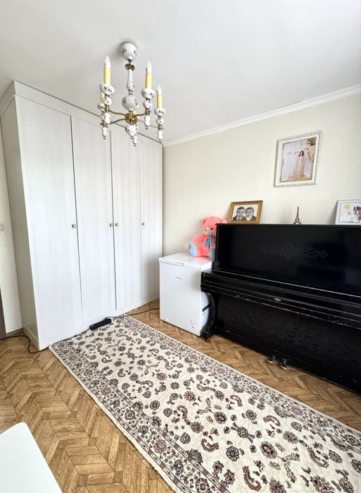 Продам 3-комнатную квартиру