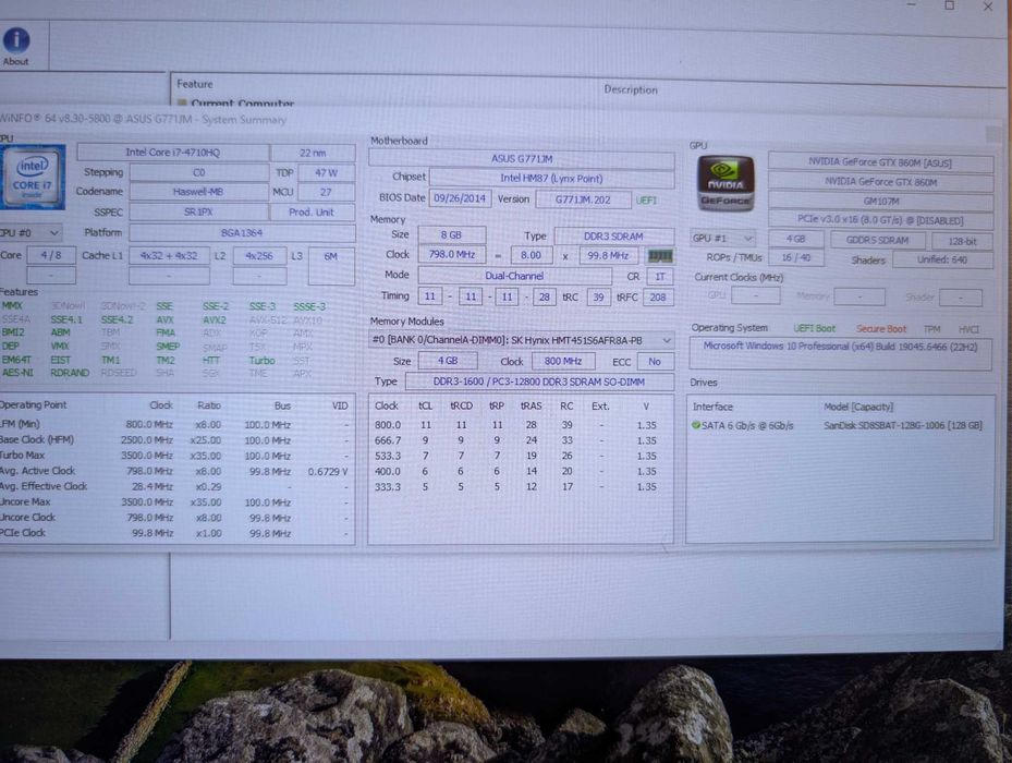 Laptop ASUS ROG G771JM procesor Intel Core i7-4710HQ , 17.3", Full HD, 8GB, ssd 128 gb, nVIDIA GeForce GTX 860M 4GB