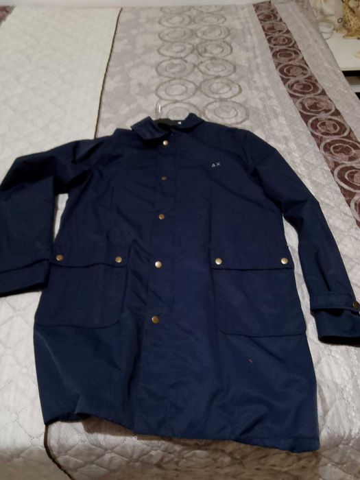 Дамско пролетно яке с цветна подплата