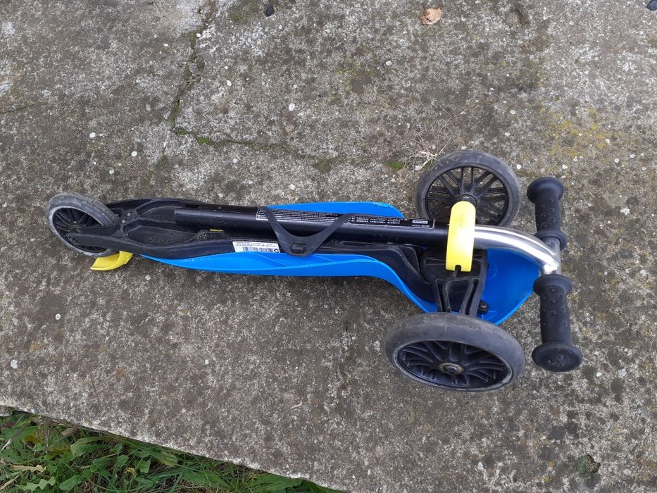 Продавам детска тротинетка