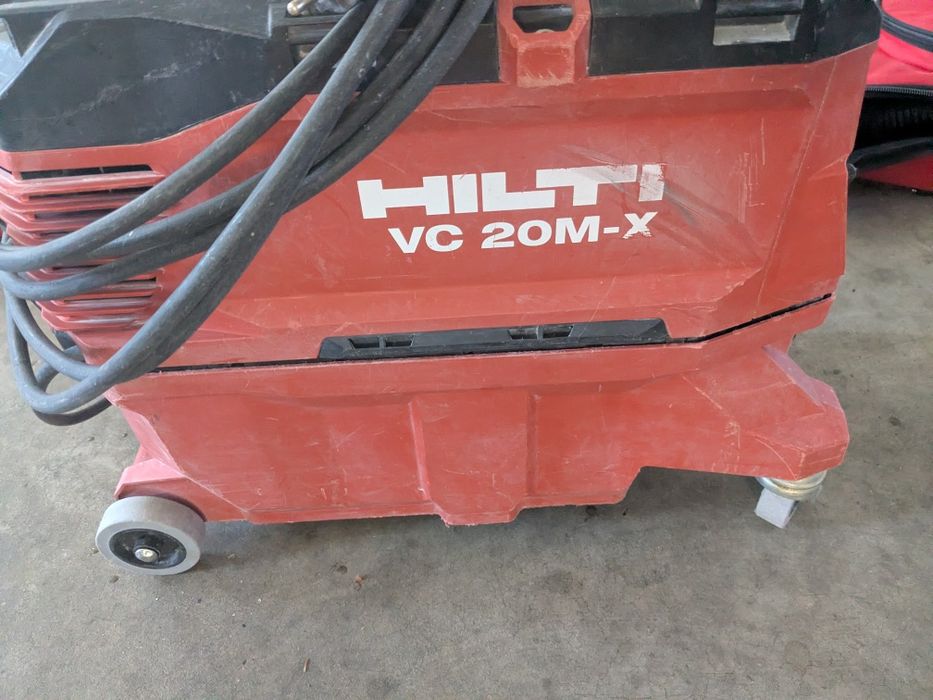 Hilti DWS 225 + Hilti VC 20M-X