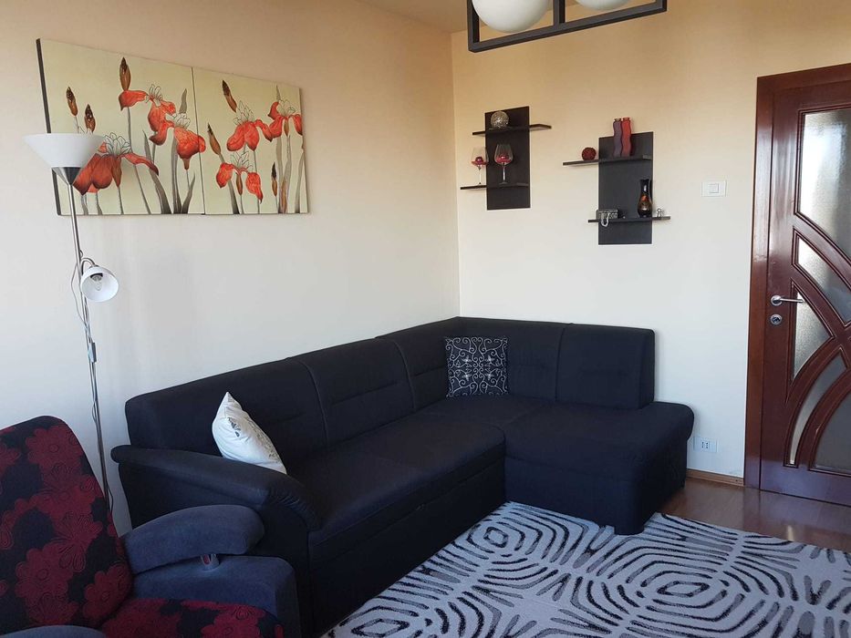 Apartament decomandat în zona centrală
