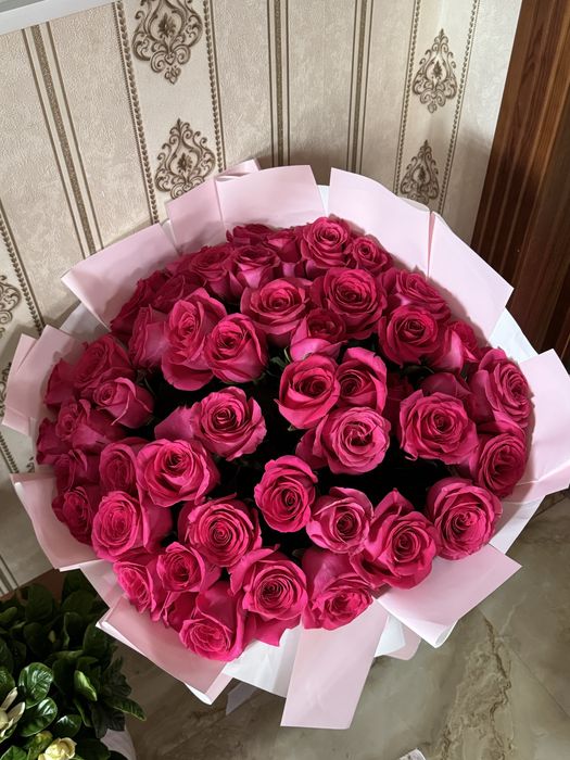 Спрочно продаю Букет Роз51