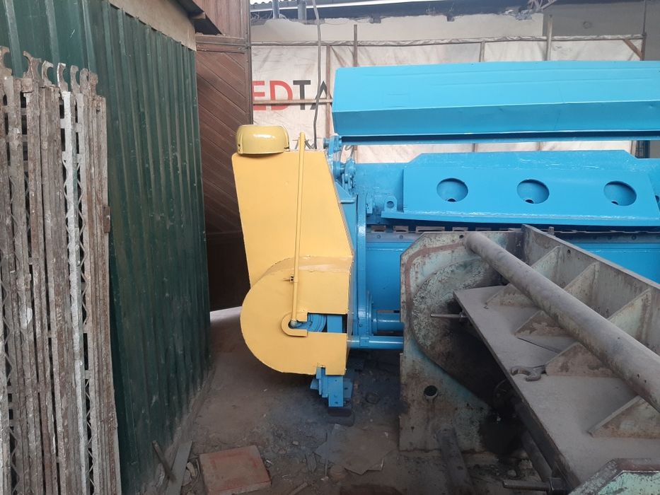 Glatina qaychi sotiladi