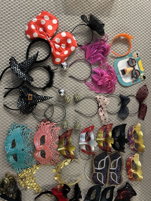 Lot 40+ masti si bentite Halloween/ carnaval / petreceri