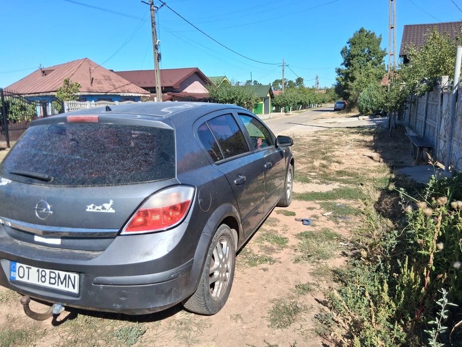 OPEL Astra 2004 — imagine 4