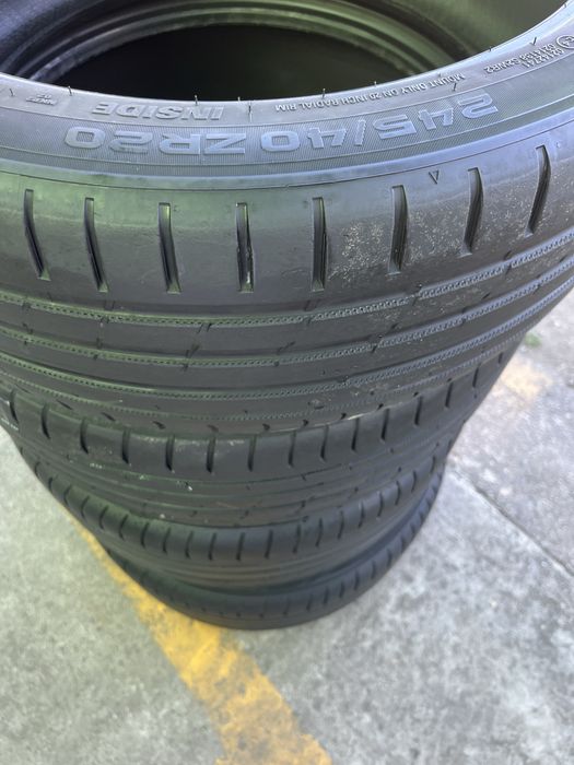 Set cauciucuri nokian vara  275/35/20si 245/40/20