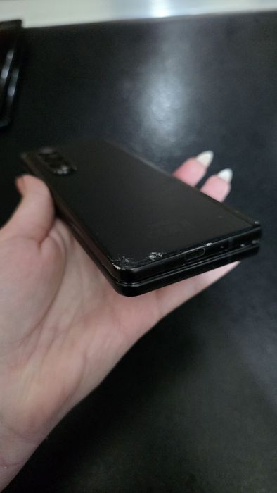Samsung Z Fold 3