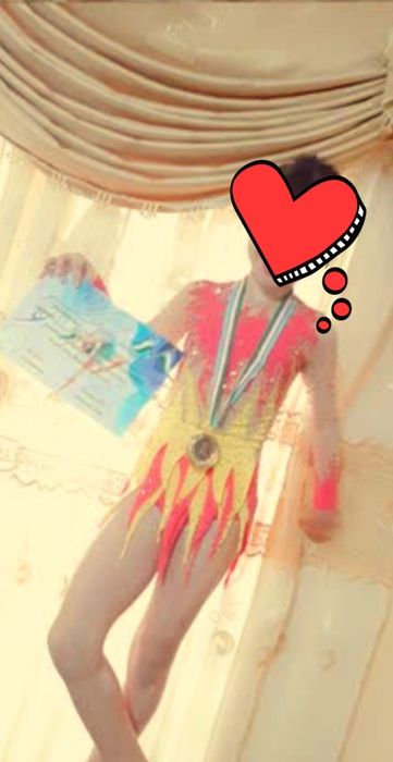 Костюм для гимнастике