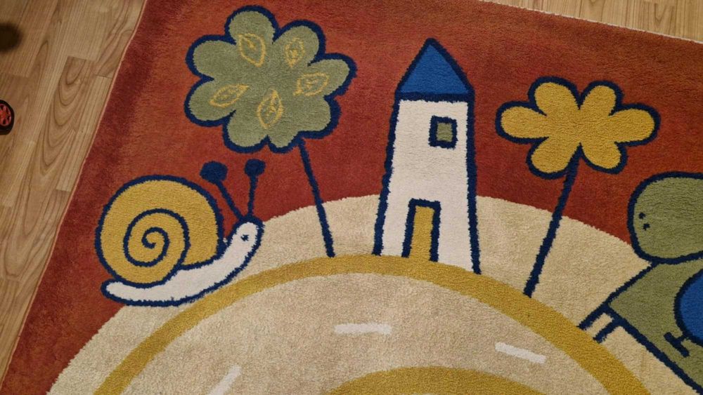 Covor camera copilului