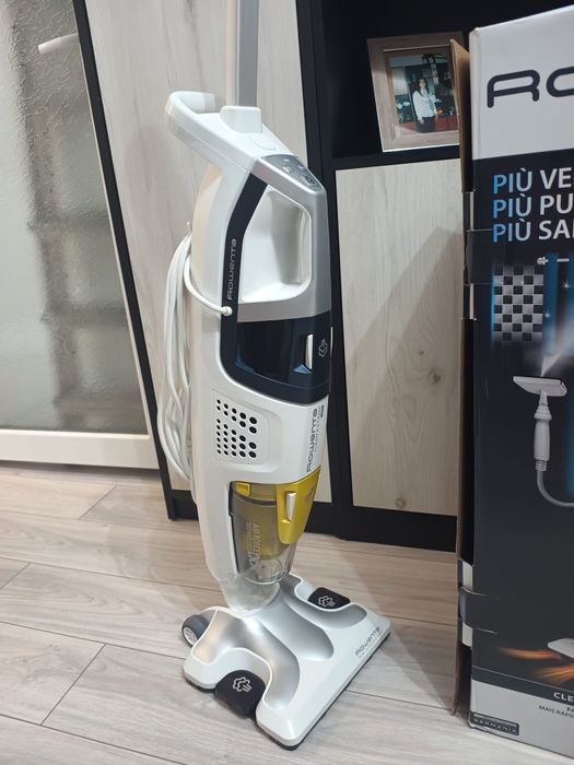 Vand aspirator cu mop Rowenta clean