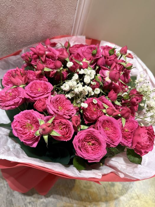 Букект кустовых роз