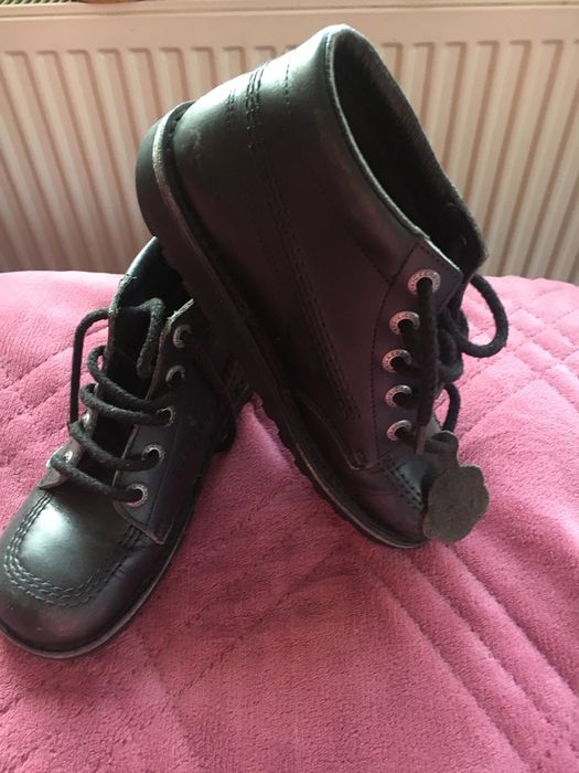 Детски обувки KicKers