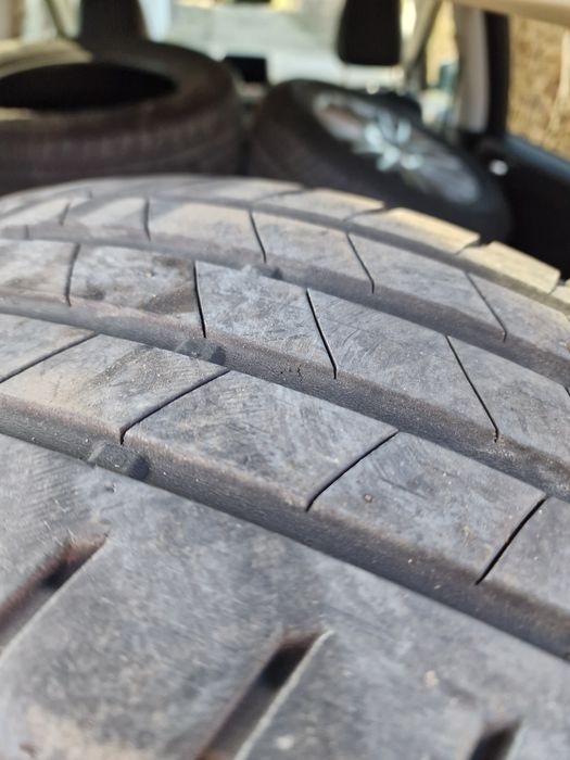 Anvelope 225 65  R17 Bridgestone