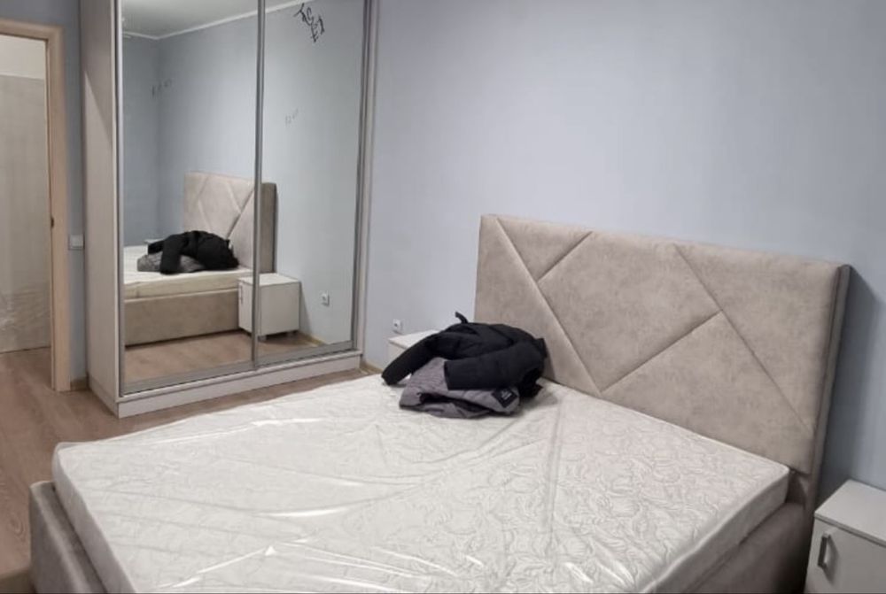 Продам диван с кроватью