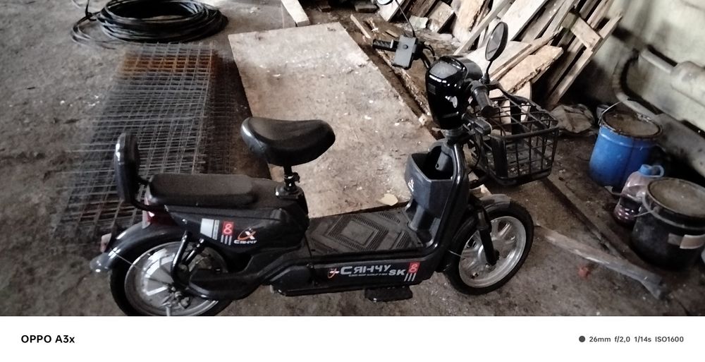 Продам электроскутер велосипед