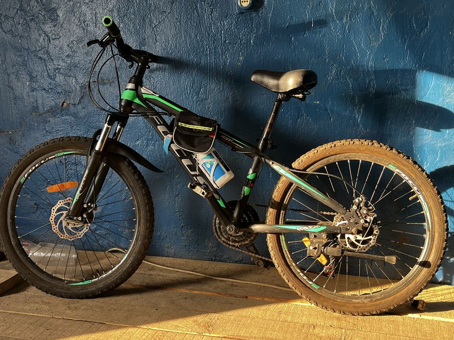 Продам велик в хорошем состояние