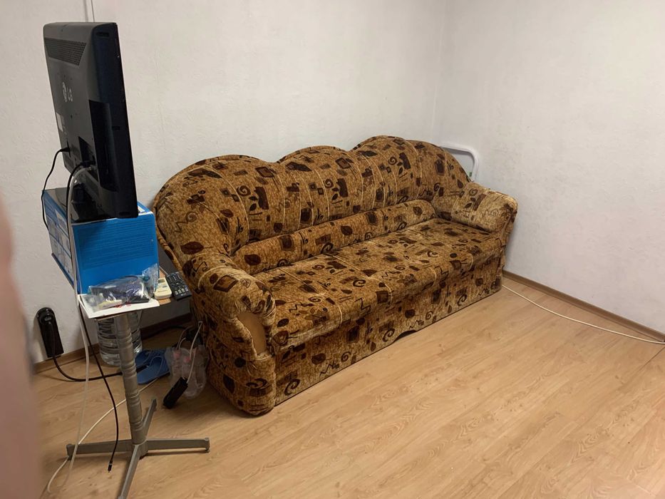 Продава се Тристаен апартамент в Плевен, Сторгозия - 74 кв.м за 1257 €/кв.м - Снимка #4