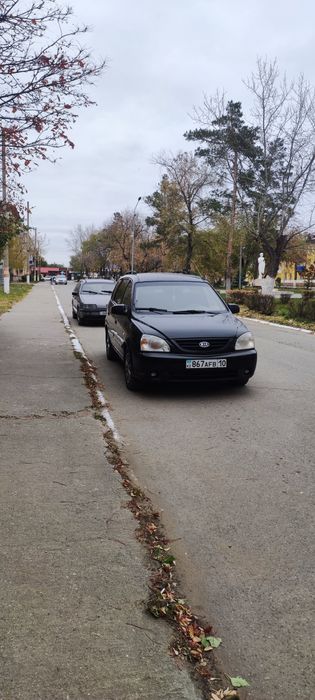 Кия Каренс 2005 2.0 срочно