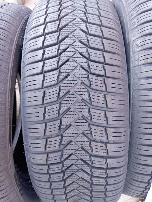 Anvelope Sunny 215/60/17 Noi All Season,Mixt,M+S