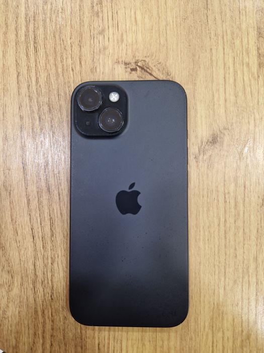 Продам Айфон 15 128гб