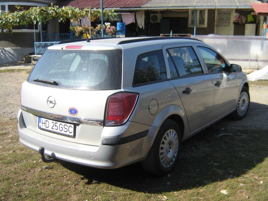 OPEL Astra 2005 — imagine 3
