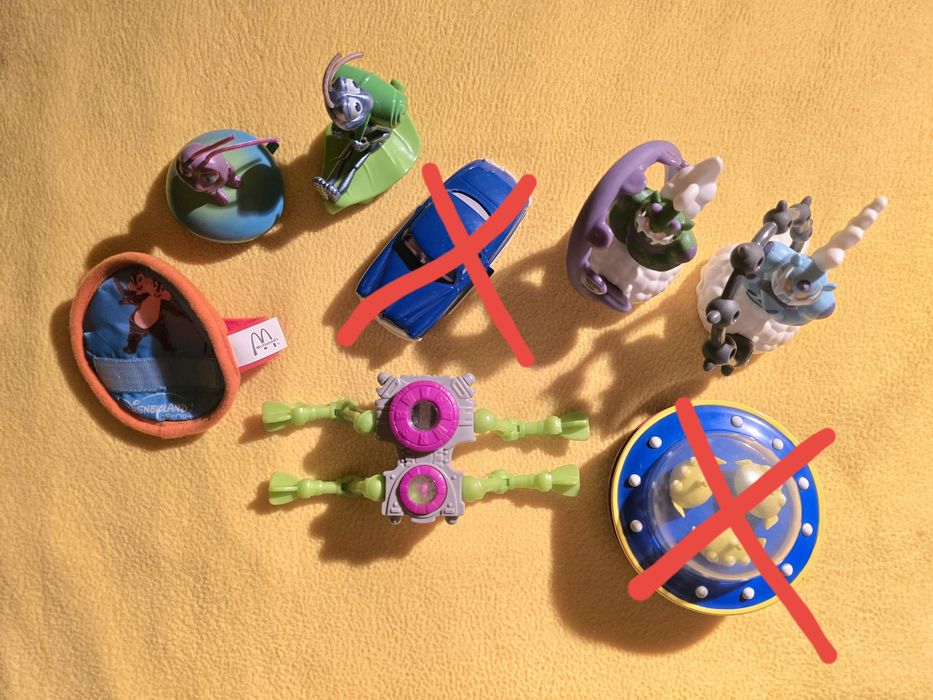 McDonald's и Nesquik Играчки