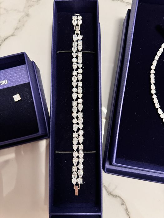 Set swarovski bratara colier cercei