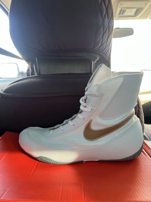 Мачомай золотые 8US