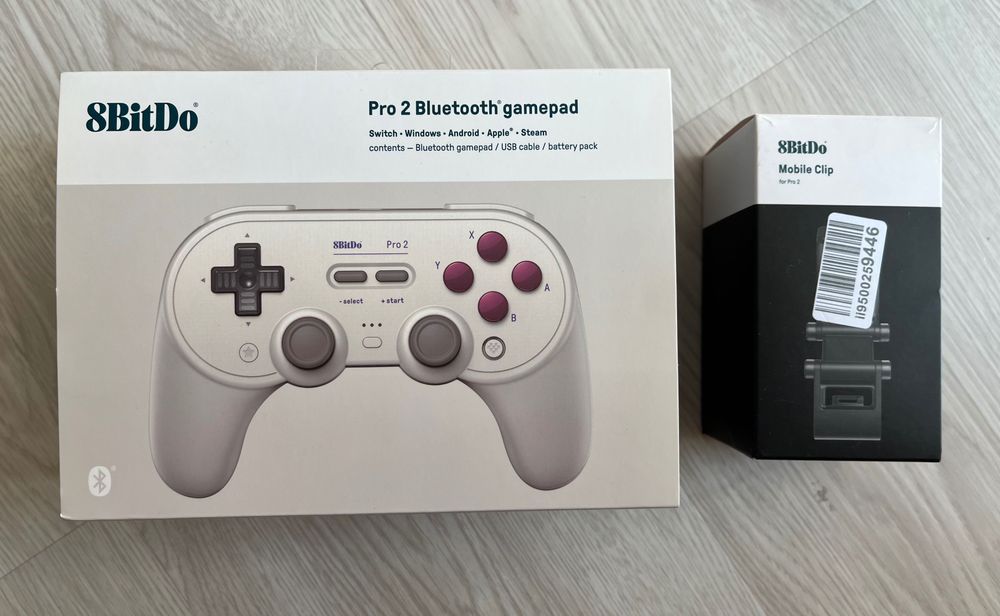 Продам джойстик 8bitDo Pro 2 с держателем