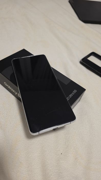 Продавам Samsung Galaxy S21 Ultra 5G 256GB/12GB RAM