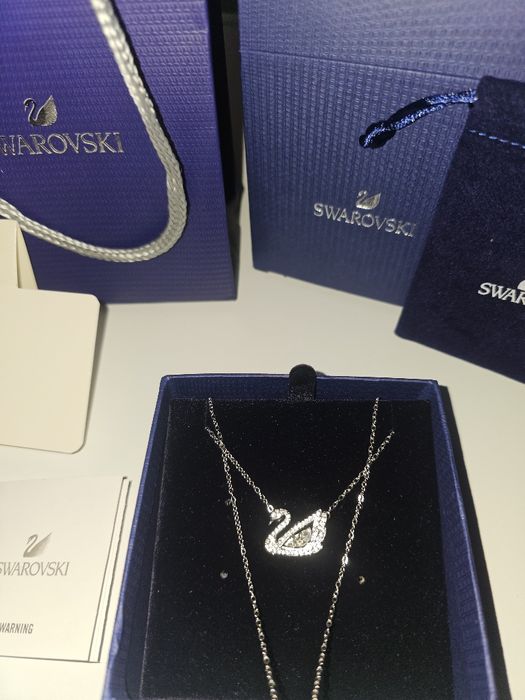 Swarovski swan necklace (Lanț piatra alba)