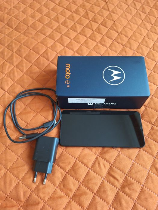 Motorola E13 negru NOU